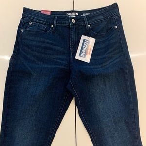 Denizen from Levi’s jeans (modern super skinny)